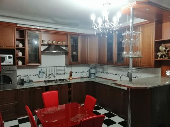 Продам сучасний будинок Кам'янець-Подільський