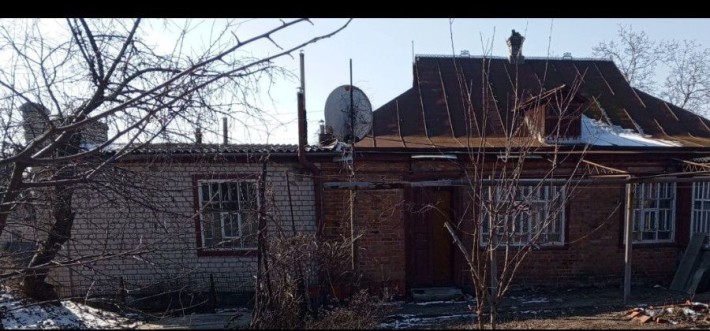 Продам 3/4 будинку в центрі міста в тихому місці - фото 1