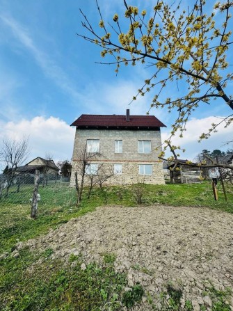 Новий двоповерховий будинок в м.Кременець - фото 1
