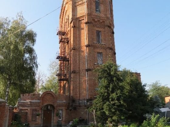 Будинок у центрі міста Лубни