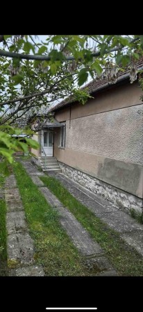 Продаж будинка , затишний район - фото 1
