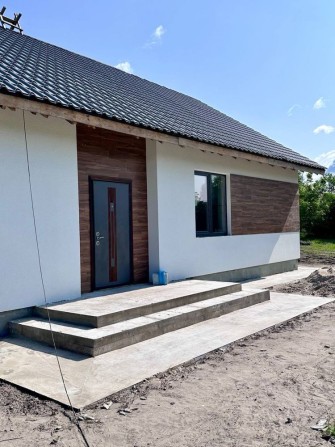 Продаж сучасного будинку! с. Старий Кривин, вул. Б. Хмельницького. - фото 1