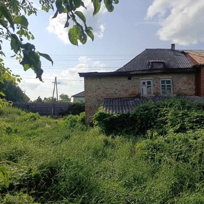 Продам половину будинку - фото 1