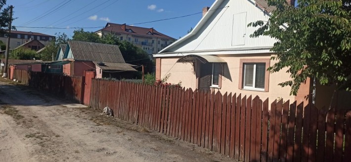 Продам половину будинку - фото 1