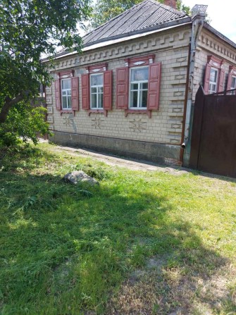 Продам добротный дом от одного хозяина .Центр города! - фото 1