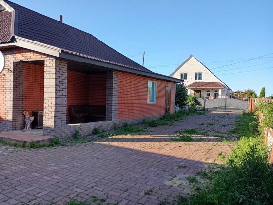 Просторий сімейний будинок, 25 соток землі! Умань