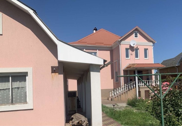 Продаж будинку 260кв.м. Лезнево м.Хмельницький - фото 1