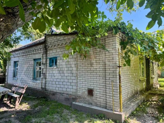 Продається будинок біля річки в мкр-ні Лагері Переяслав-Хмельницький