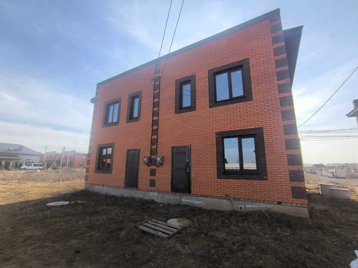 Продається таунхаус в Агрономічному - фото 1