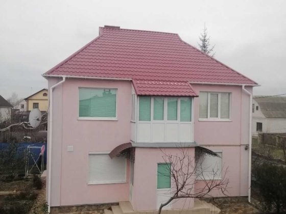 Двоповерховий будинок з усіма зручностями та земельною ділянкою Переяслав-Хмельницький