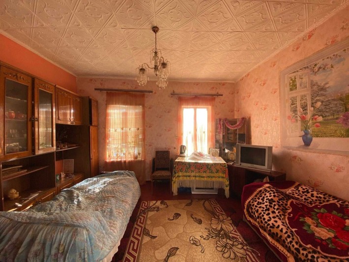 Продам частину будинку в самому центрі м.Тульчин - фото 1