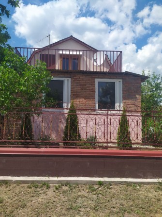 Будинок на Дністрі - фото 1