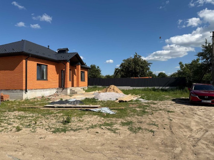 Готовий будинок у чистовому стані, газове опалення - фото 1