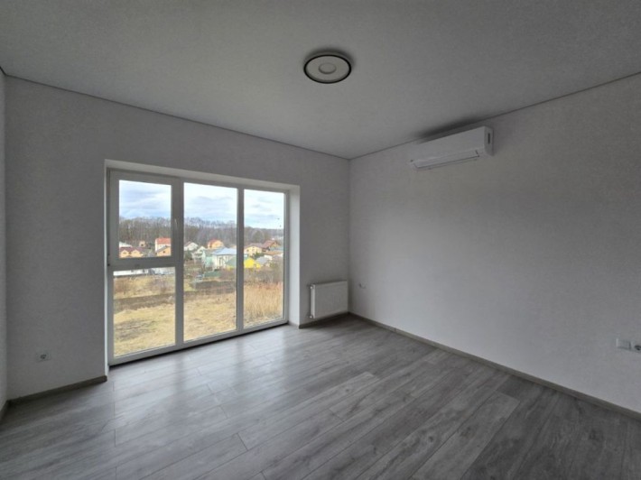 Продам новий будинок з ремонтом - фото 1