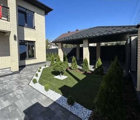 Продаж приватного будинку у межах міста,власне подвір'я. - фото 1