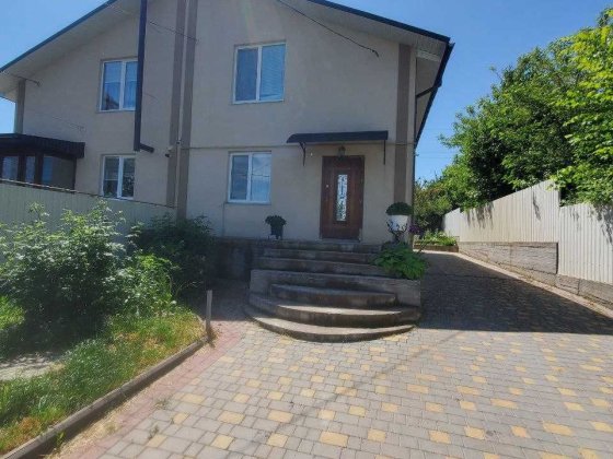 будинок в Лезнево Хмельницький