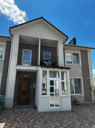 Таунхаус. Сучасний ремонт. Дубово ID 34608 - фото 1