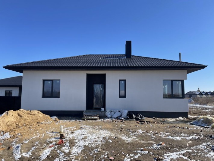 Продаж будинку за доступною ціною - фото 1