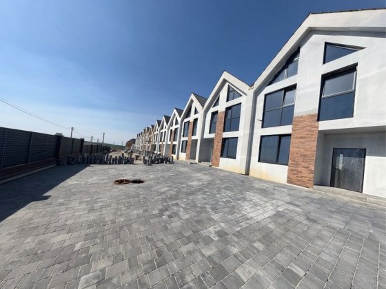 Продаж котеджів ! 3+ те що треба! Хмельницький