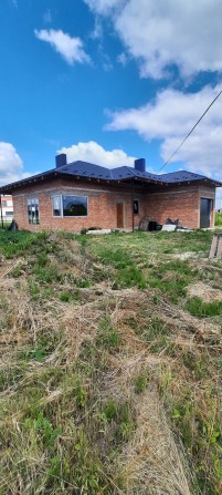 Будинок з участком - фото 1