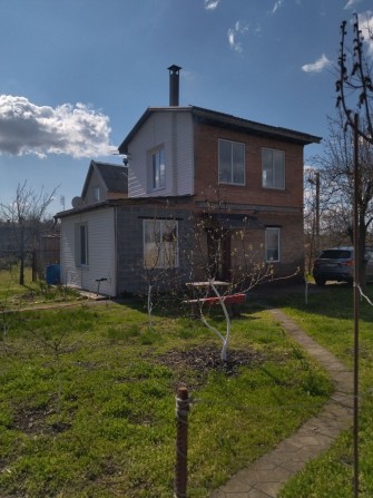 Продам дачу будинок двоповерховий без внутрішніх робіт. - фото 1