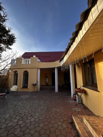 Продам будинок зі своїм берегом річки . - фото 1