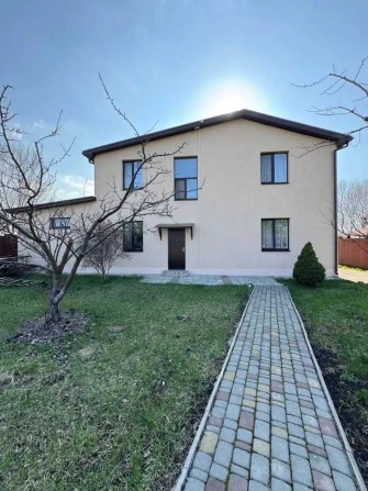Продам 2х поверховий будинок в Підгородному - фото 1