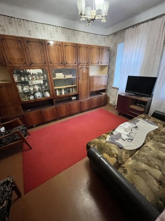 Продам дом в г.Верхнеднепровск. с гаражом, летней кухней и сараем - фото 1