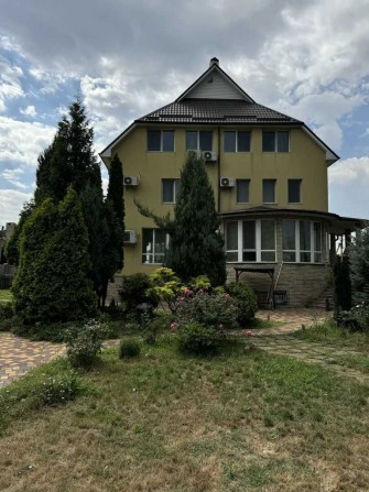 продам дом 6 комнат 20 сот Новоалександровка Братское - фото 1