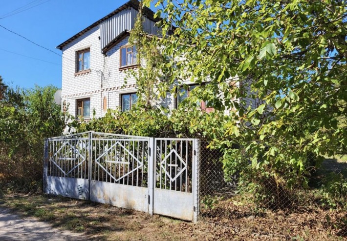 Продаж будинку в ближньому пригороді. Станишівка. Торгуємось - фото 1