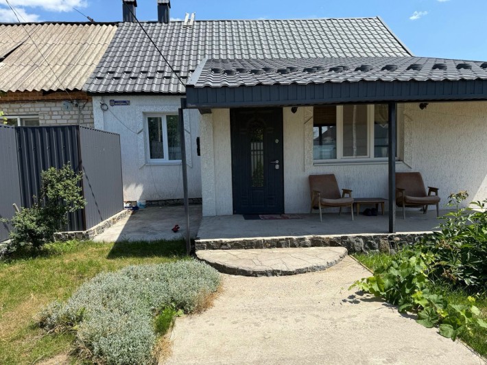 Будинок в Брусилові. Заходь і живи (все включено) - фото 1