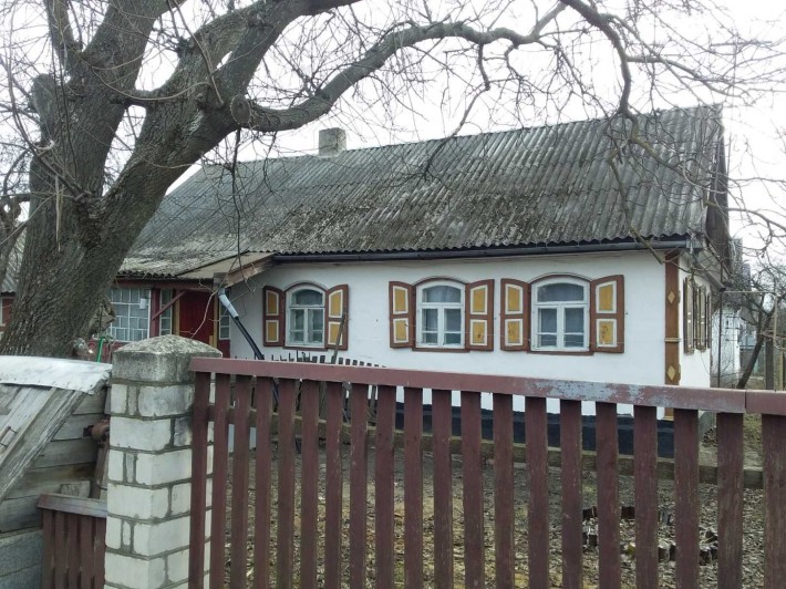 Приватний будинок у Черняхові - фото 1