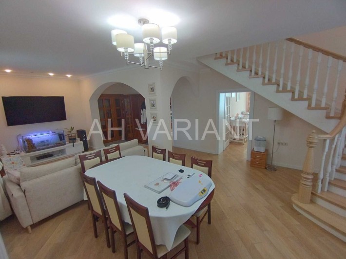 Продається будинок, с. Сторожниця
Код: 8761 - фото 1