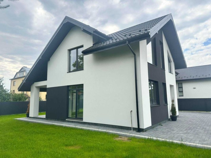 Продам сучасний будинок в Крихівцях. - фото 1