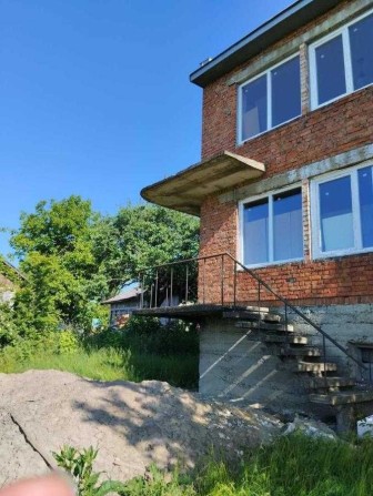 Будинок неподалік Івано-Франківська - фото 1