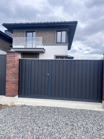 Продам двоповерховий будинок в с.  Білогородка (Шевченкове)! - фото 1