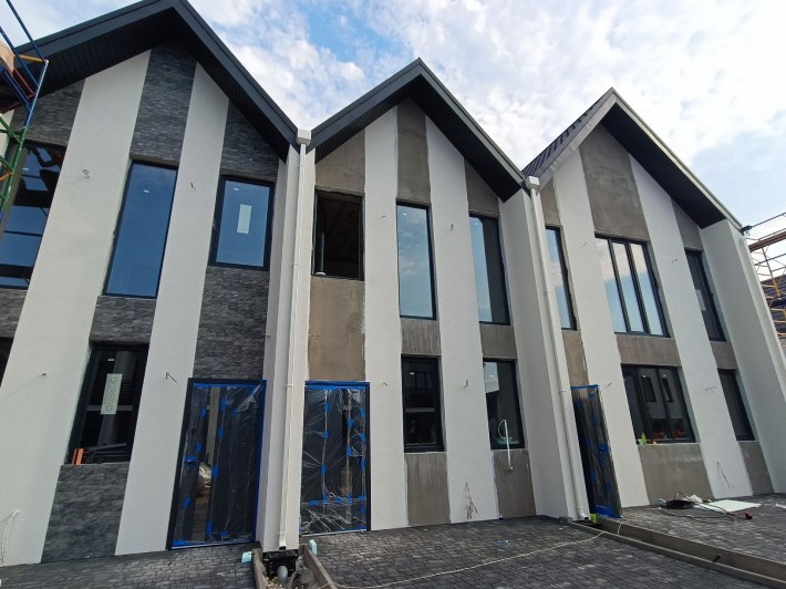 Продам таунхаус з частковим ремонтом. єОселя - ТАК. Без комісії - фото 1