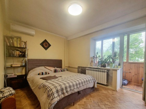 Продаж 2-к квартири Русанівська набережна 12 Киев