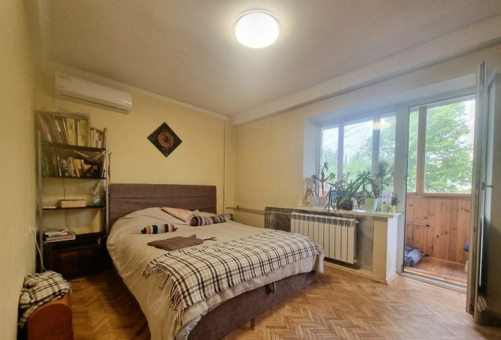 Продаж 2-к квартири Русанівська набережна 12 - фото 1