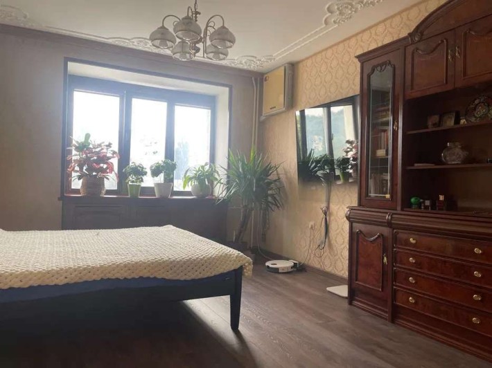 Продаж 2-к квартири вул. Захарівська 3а - фото 1