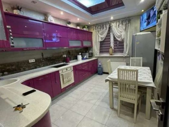 Продаж 2-к квартири вул. Борщагівська 152а Киев