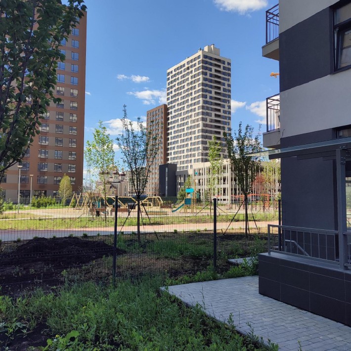 Продаж 2 квартири ЖК Варшавський + - фото 1
