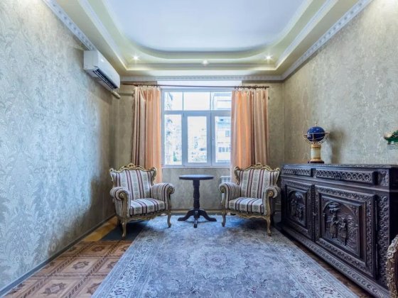 Продаж 2к квартири з ремонтом, вул. Золотоустівська 23 Шевченківський район Київ