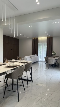 Крутий ремонт! Продаж БУДИНКУ в Ходосівці! 12 соток, газ - фото 1
