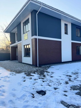 Продаж готового будинку з терасою на ділянці 5 сотках Білогородка - фото 1