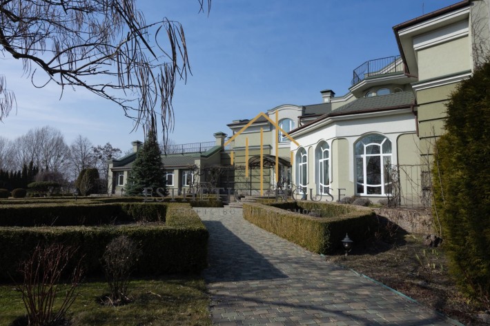 ВЛАСНЕ ОЗЕРО! ПРОДАЖ Елітного будинку 630м, ділянка 1.3 га ВИШЕНЬКИ - фото 1