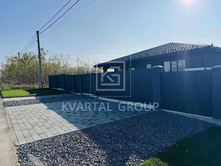 Одноповерховий будинок з новим ремонтом. Гореничі - фото 1
