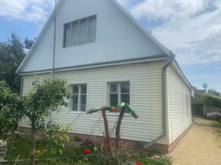 Продається житловий будинок в районі м'ясного ринку - фото 1
