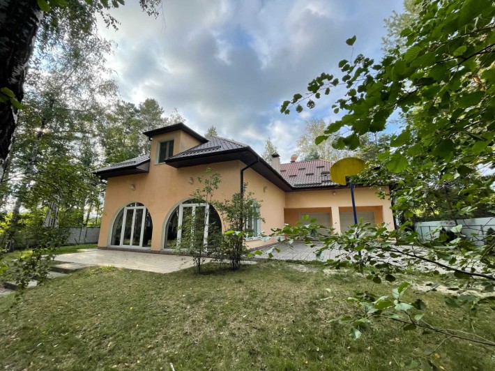 Будинок в Підгірцях  15соток лісова зона. Без комісії. - фото 1