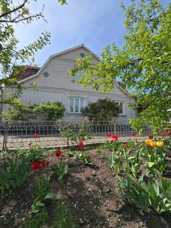 Продаж будинку смт Рокитне - фото 1
